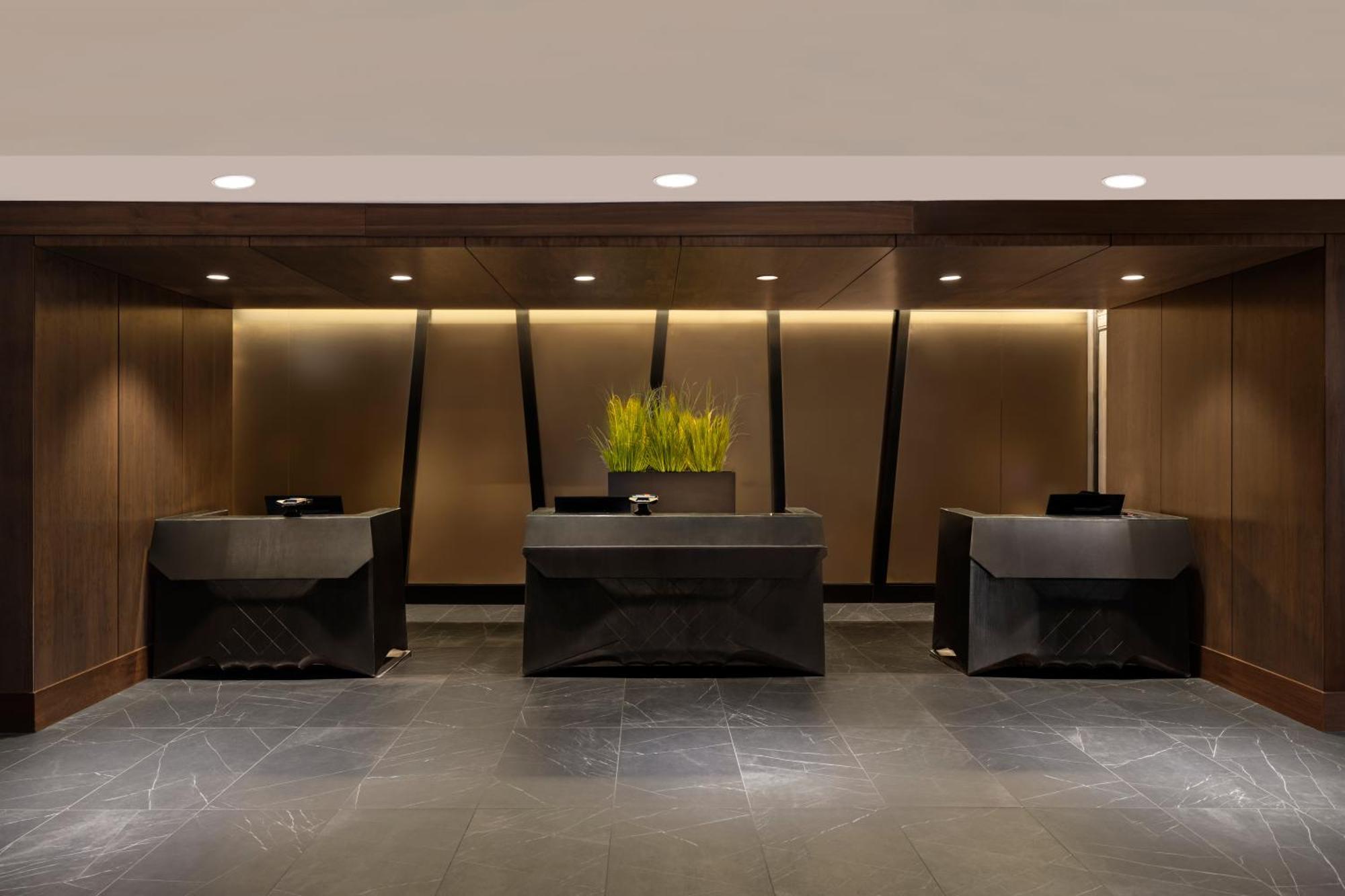Renaissance Denver Hotel & Conference Center Экстерьер фото